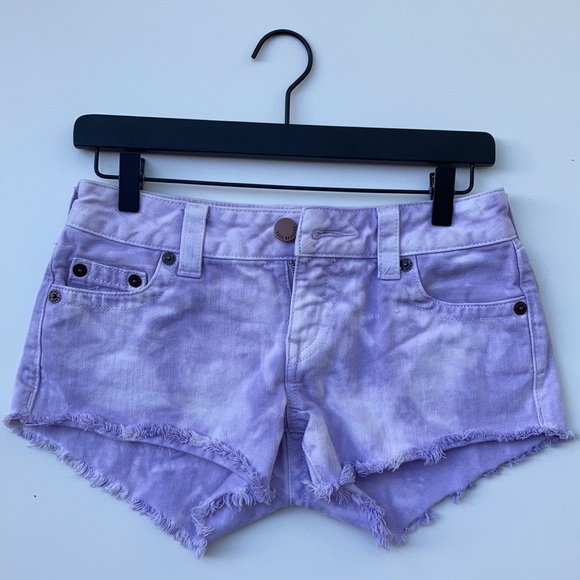 True - Picture 1 of 5